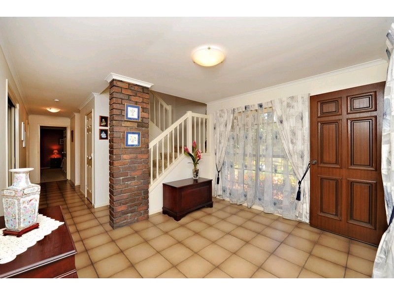 11 Barker Street, Cashmere QLD 4500