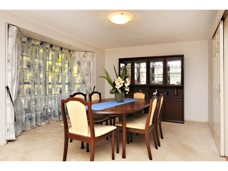 11 Barker Street, Cashmere QLD 4500