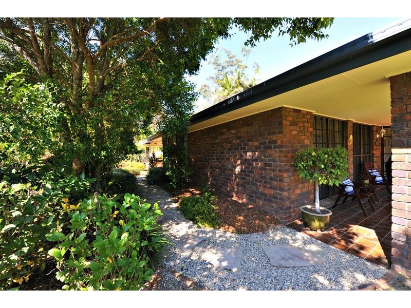 11 Barker Street, Cashmere QLD 4500