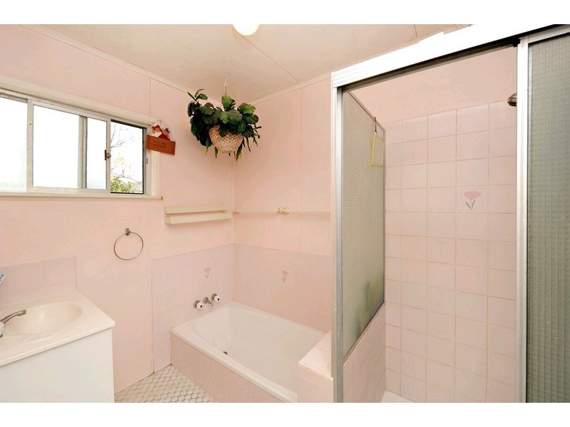 26 Crofty Street, Albany Creek QLD 4035