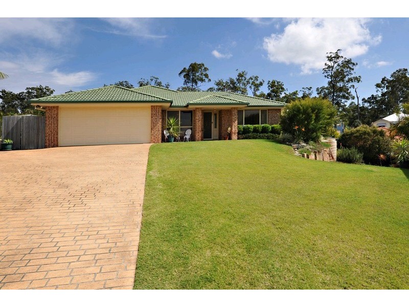 10 Arianna Close, Eatons Hill QLD 4037