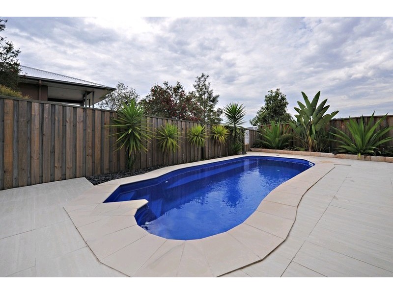 43 Bunya Crossing Road, Eatons Hill QLD 4037