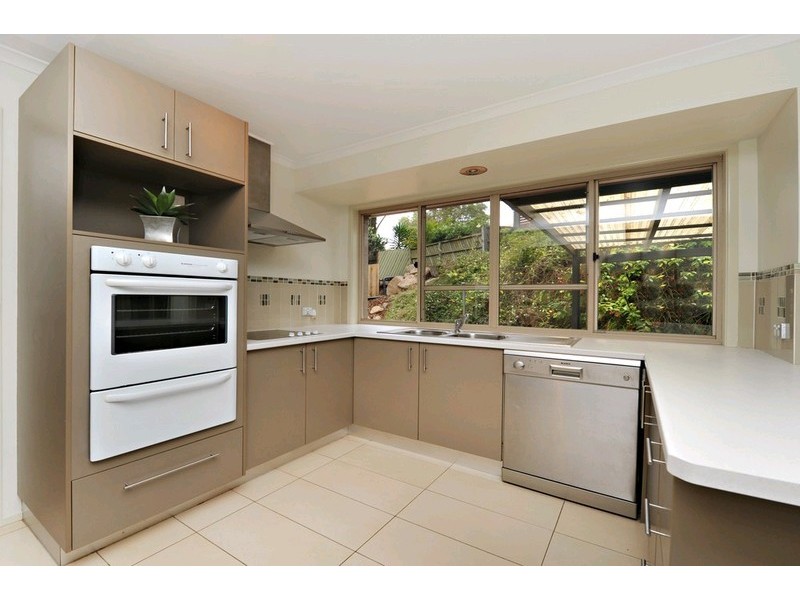 4 Biggs Crescent, Albany Creek QLD 4035