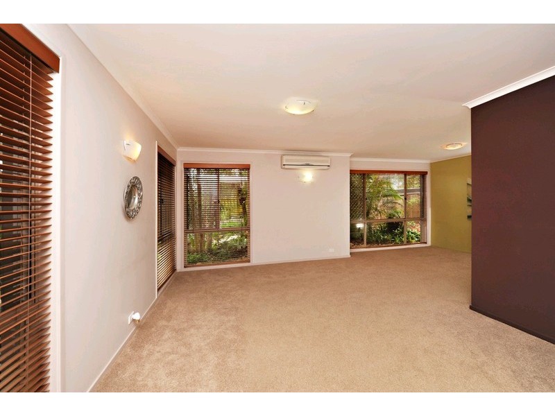 4 Biggs Crescent, Albany Creek QLD 4035