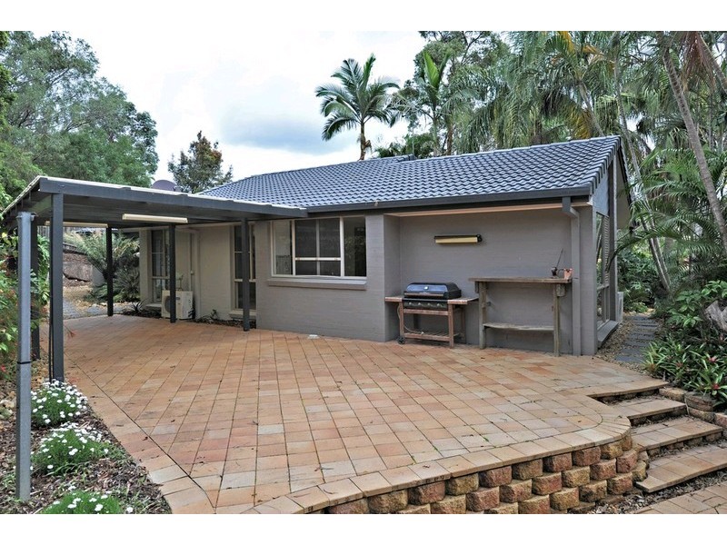 4 Biggs Crescent, Albany Creek QLD 4035