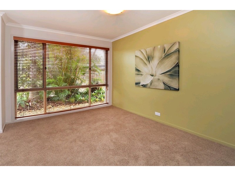 4 Biggs Crescent, Albany Creek QLD 4035