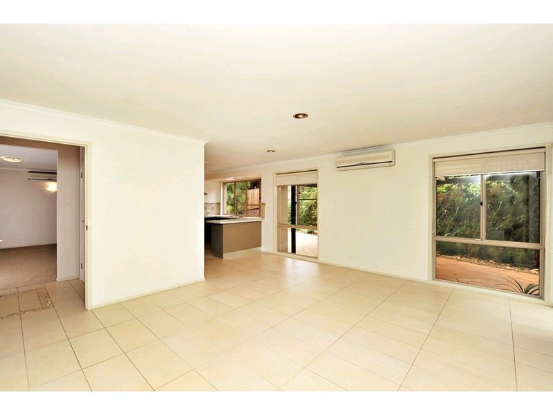 4 Biggs Crescent, Albany Creek QLD 4035