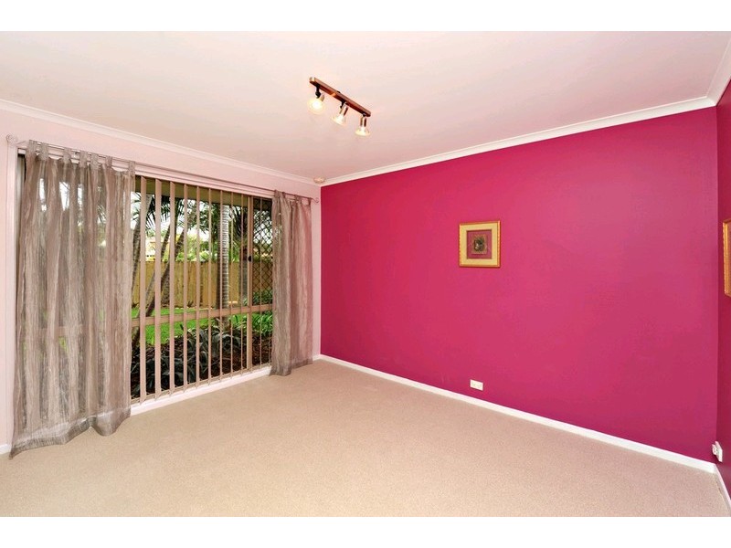 4 Biggs Crescent, Albany Creek QLD 4035