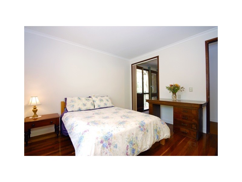 45 Cashmere Lane, Cashmere QLD 4500