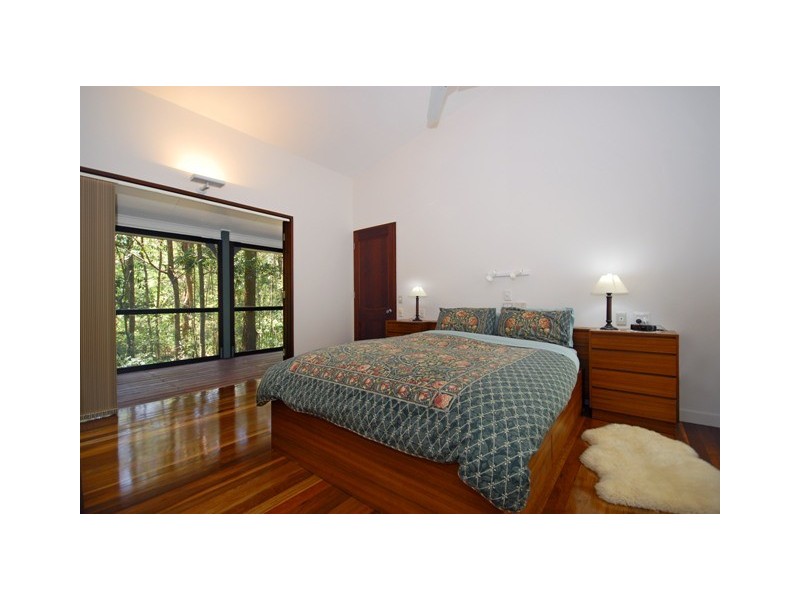 45 Cashmere Lane, Cashmere QLD 4500