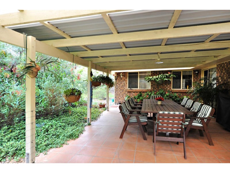 18 Narrabeen Road, Albany Creek QLD 4035