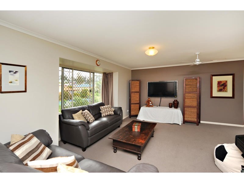 7 Candella Court, Eatons Hill QLD 4037