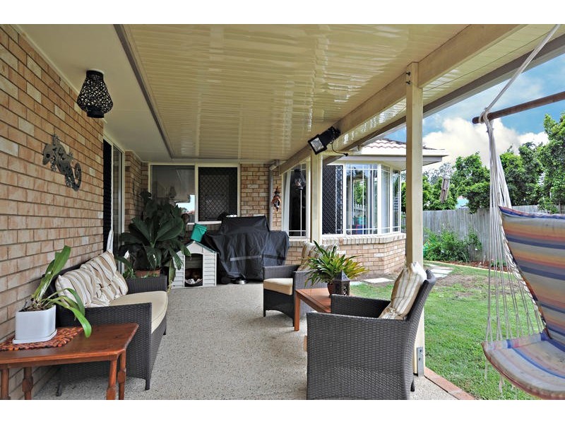 7 Candella Court, Eatons Hill QLD 4037