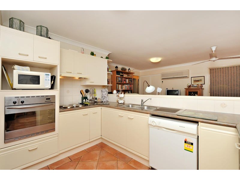 10 Tiffany Court, Eatons Hill QLD 4037