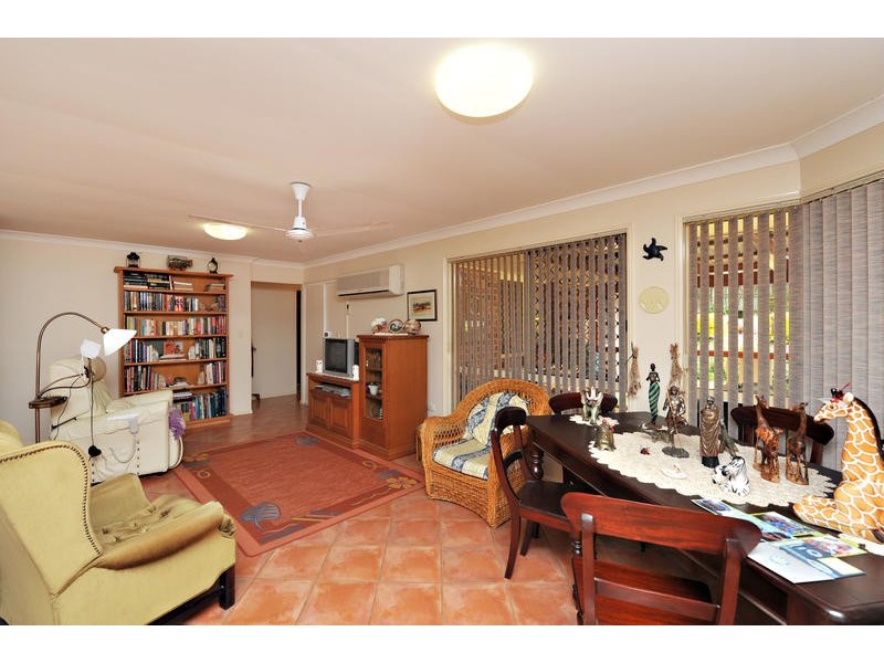 10 Tiffany Court, Eatons Hill QLD 4037