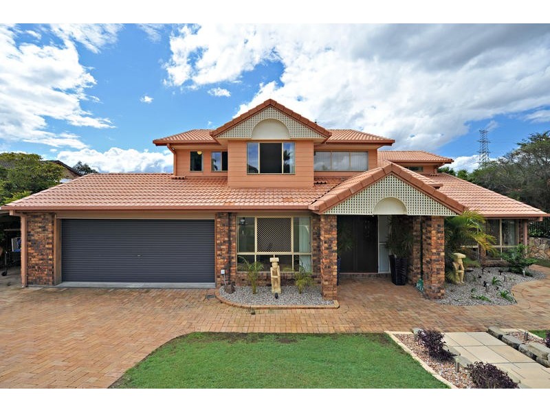 11 Allamanda Crescent, Albany Creek QLD 4035