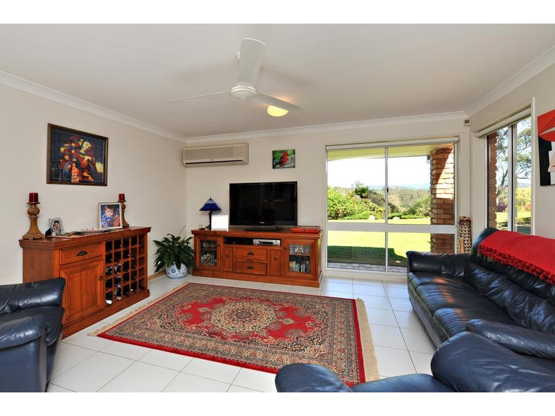 1 Kestrel Court, Warner QLD 4500