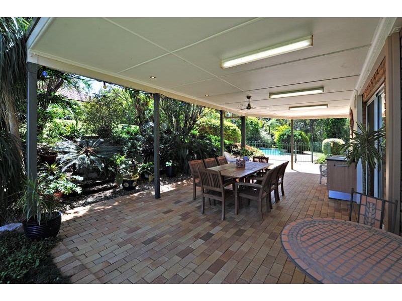 1 Kestrel Court, Warner QLD 4500