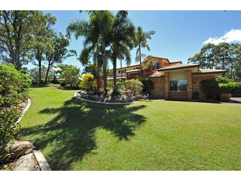 1 Kestrel Court, Warner QLD 4500