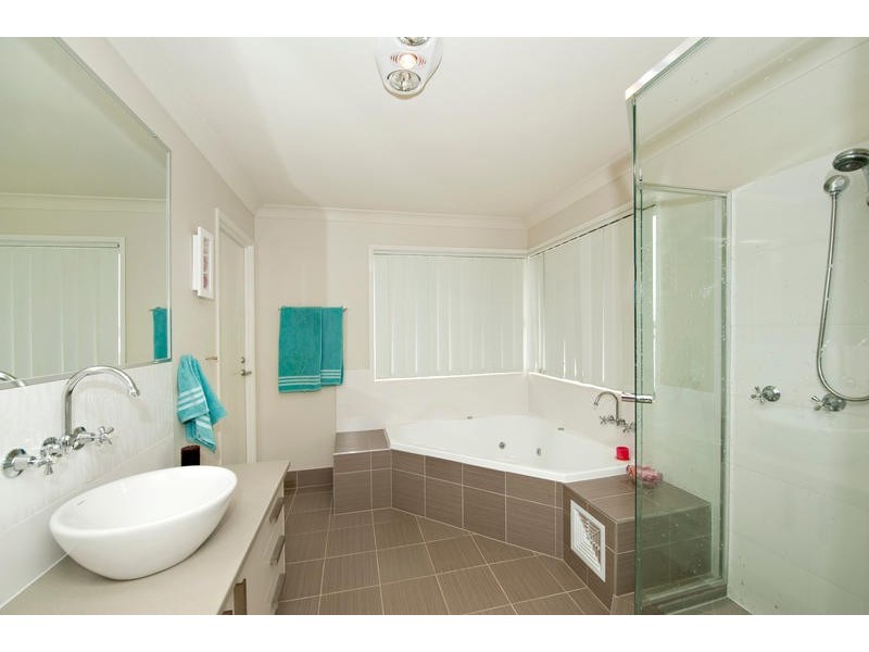 16 Brownell Street, Warner QLD 4500