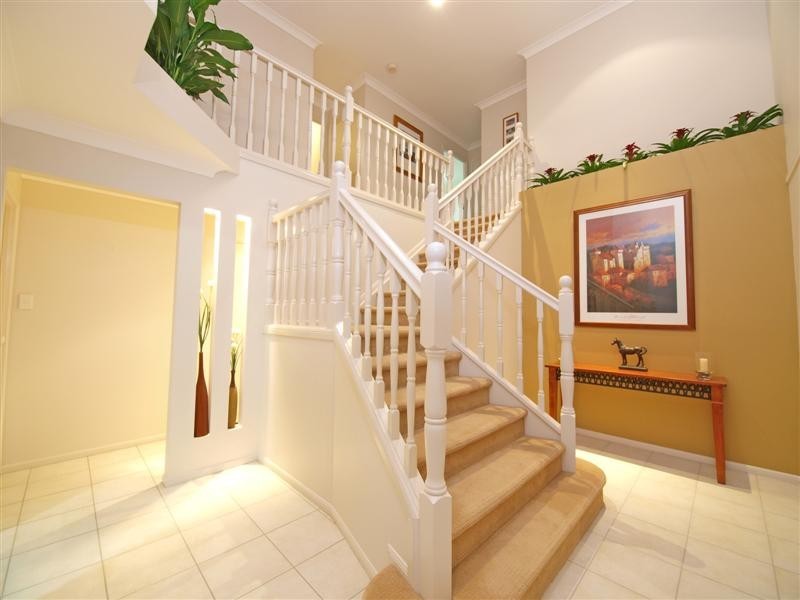 7 Poona Court, Albany Creek QLD 4035