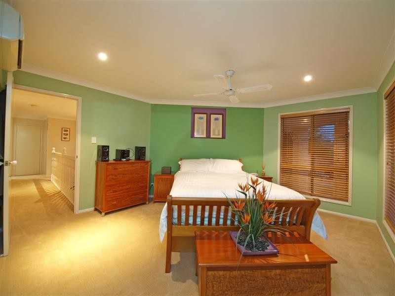 7 Poona Court, Albany Creek QLD 4035