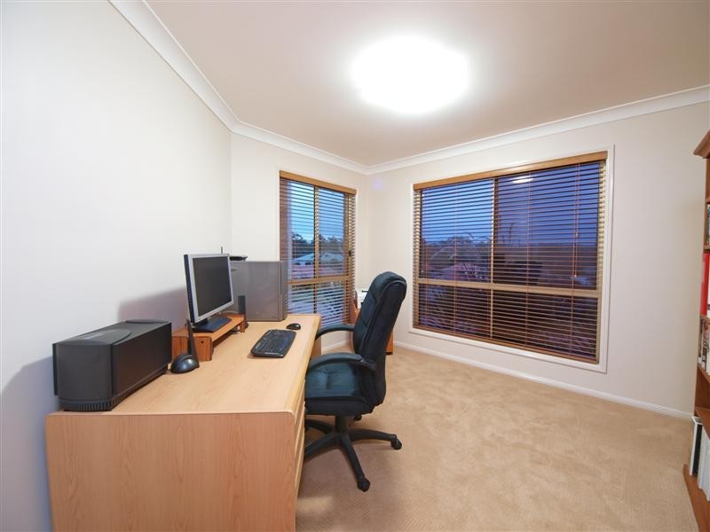 7 Poona Court, Albany Creek QLD 4035