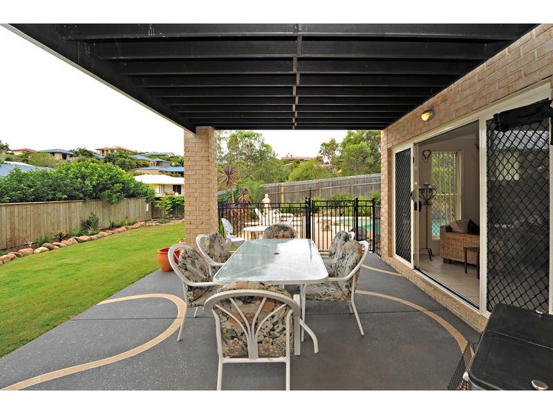 1 Lowai Court, Albany Creek QLD 4035