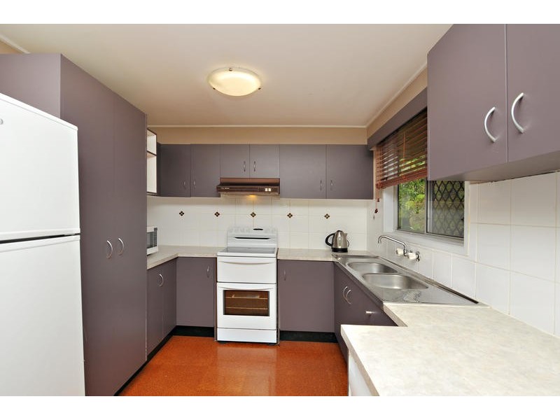 59 Folkstone Avenue, Albany Creek QLD 4035