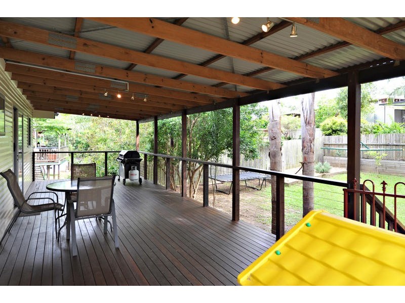 59 Folkstone Avenue, Albany Creek QLD 4035