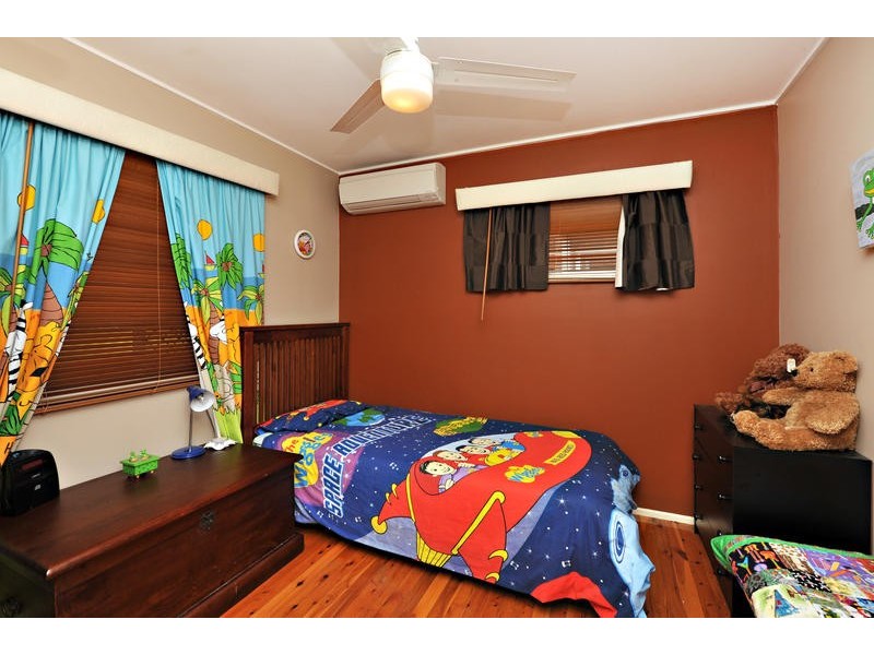 59 Folkstone Avenue, Albany Creek QLD 4035