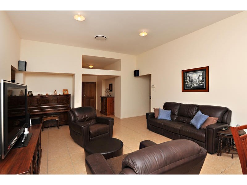 25 Gaskill Court, Albany Creek QLD 4035