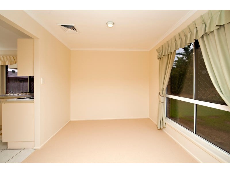 1 Saraband Drive, Eatons Hill QLD 4037