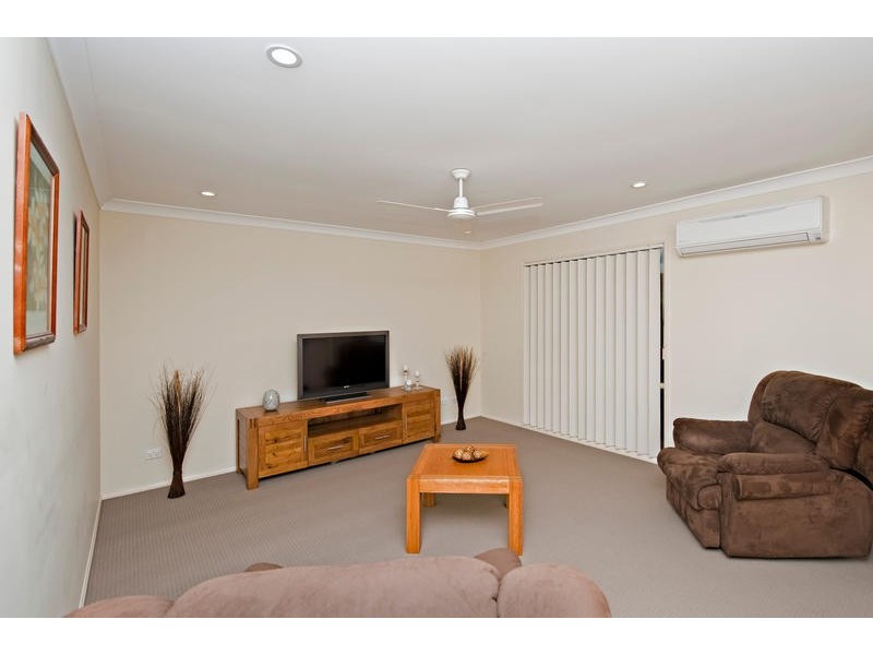 5 Flintwood Street, Warner QLD 4500