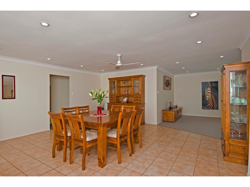 5 Flintwood Street, Warner QLD 4500