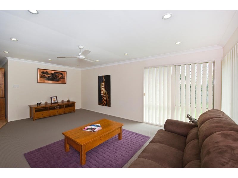 5 Flintwood Street, Warner QLD 4500