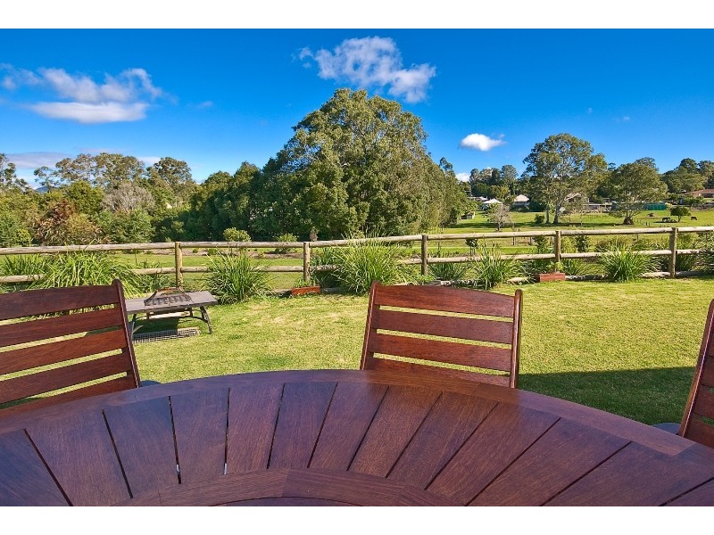 7 Rail Close, Dayboro QLD 4521