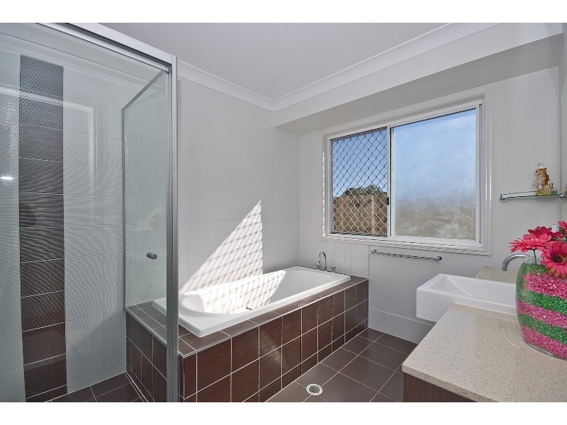 7 Rail Close, Dayboro QLD 4521