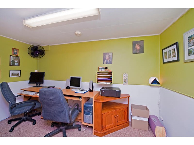 4 Willow Street, Albany Creek QLD 4035