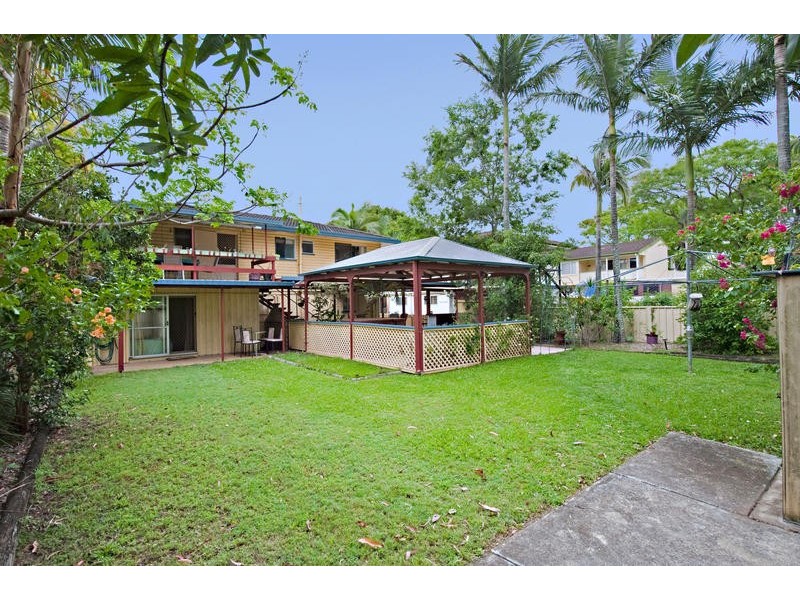 4 Willow Street, Albany Creek QLD 4035