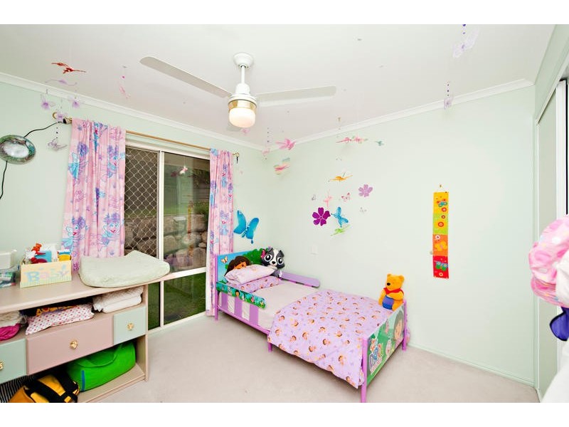 9 Coolamon Court, Eatons Hill QLD 4037