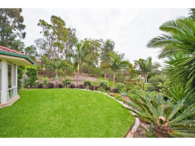 9 Coolamon Court, Eatons Hill QLD 4037