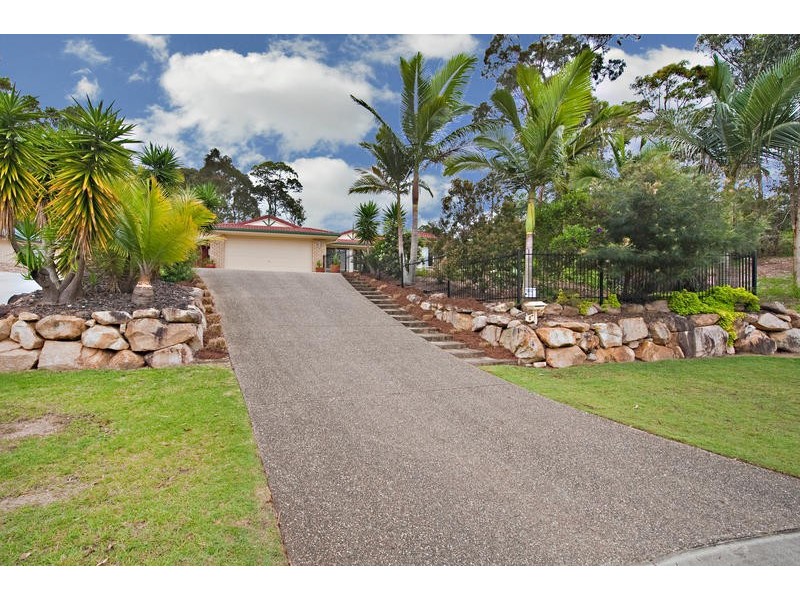 9 Coolamon Court, Eatons Hill QLD 4037