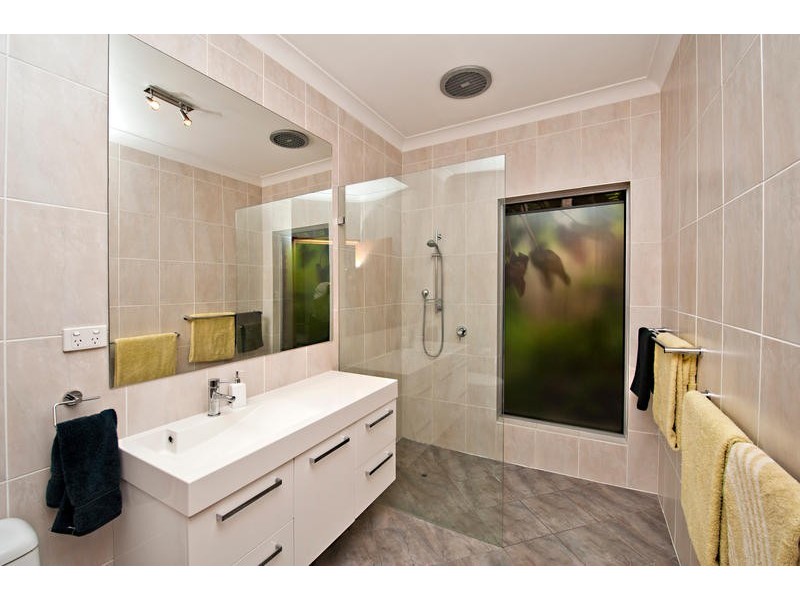 2 Turball Court, Clear Mountain QLD 4500