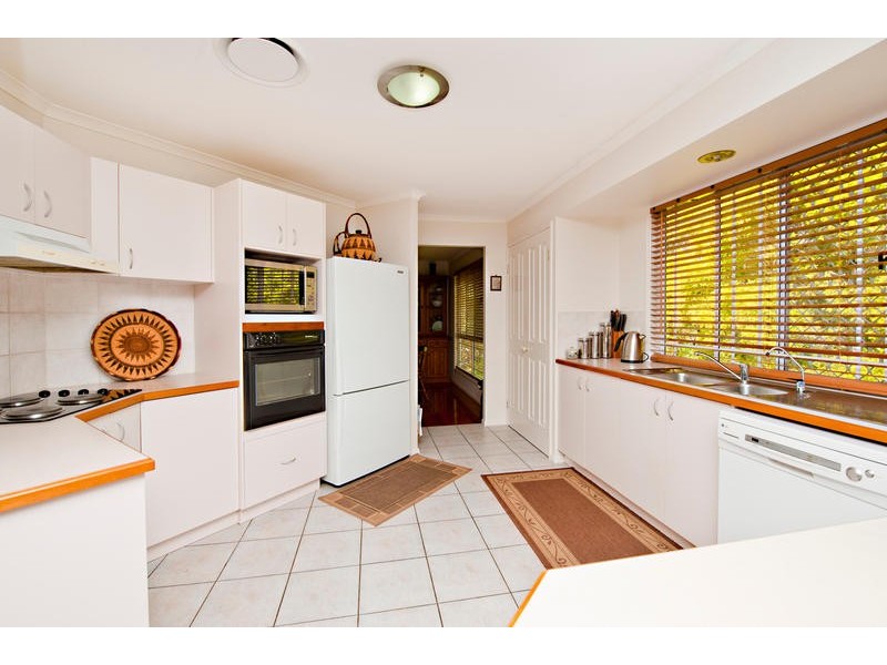 10 Whimbrel Street, Warner QLD 4500