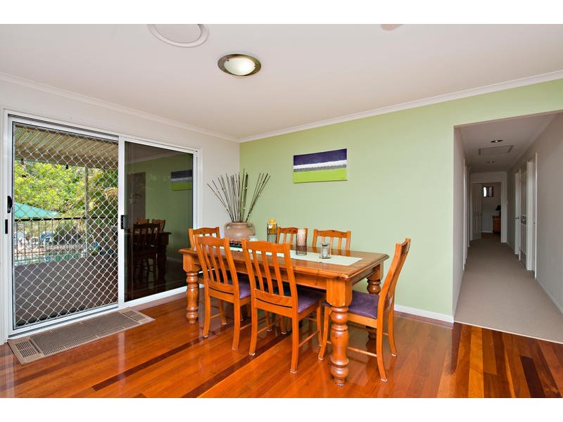 10 Whimbrel Street, Warner QLD 4500