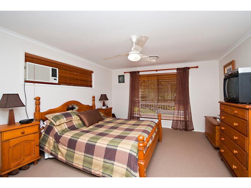 10 Whimbrel Street, Warner QLD 4500