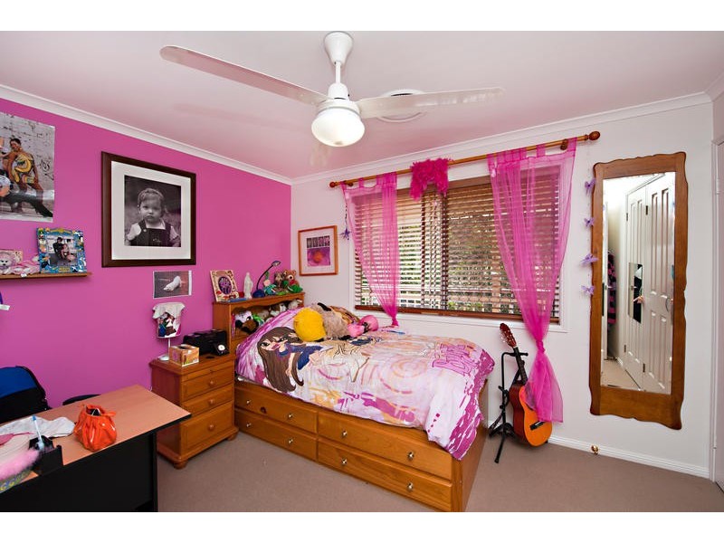 10 Whimbrel Street, Warner QLD 4500