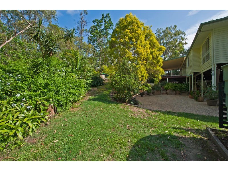10 Whimbrel Street, Warner QLD 4500