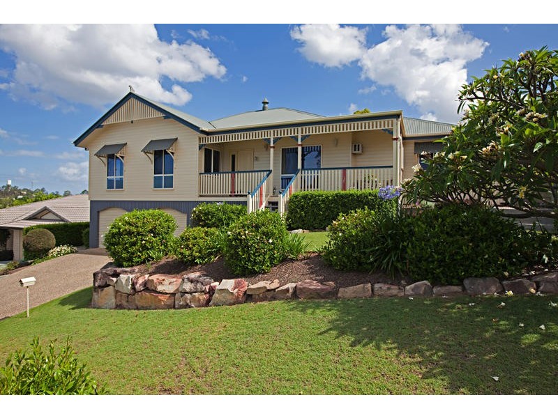 7 Sonora Court, Eatons Hill QLD 4037